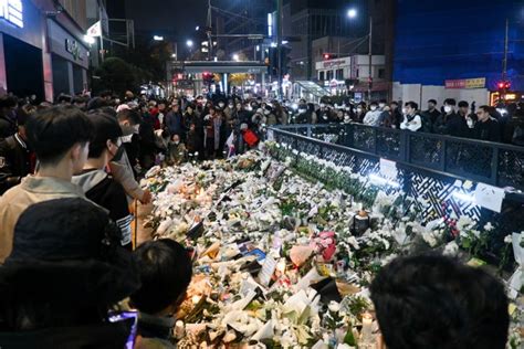 In photos: Seoul mourns victims of Halloween tragedy - All Photos - UPI.com