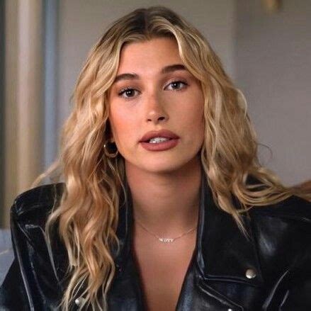 hailey bieber | Hollywood hair, Hailey baldwin hair, Blonde hair color