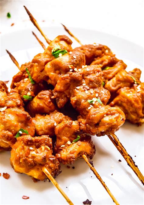 Chicken Satay Skewers with Peanut Sauce are a great easy chicken ...