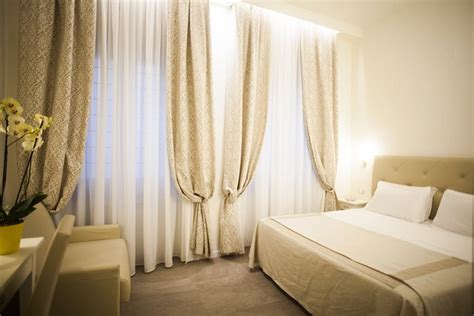 HOTEL ACCADEMIA (Florence, Italië) - foto's, reviews en prijsvergelijking - Tripadvisor