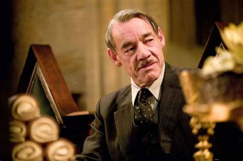 Harry Potter actor Roger Lloyd-Pack, Barty Crouch, Sr. in Goblet of Fire, dies at 69 ...