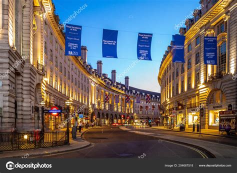 Night View Piccadilly Circus Road Junction Public Space London West ...