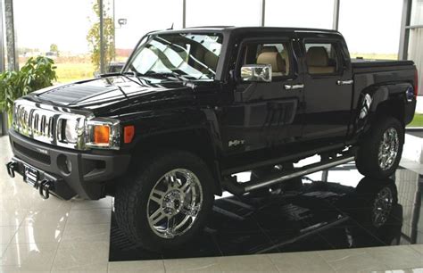 2009 HUMMER H3T Base - Crew Cab Pickup 3.7L 4x4 Manual 4.9 ft Bed