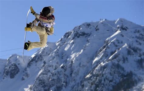 Sochi Olympics Day 3: Sage Kotsenburg of USA takes 1st gold for slopestyle, Hannah Kearney takes ...