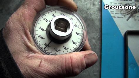 Head Bolt Angle Gauge How To - YouTube