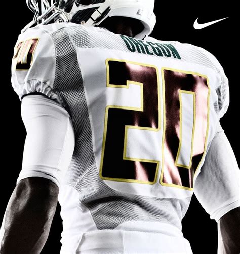 PHOTOS: Oregon Ducks Football New Uniforms - Business Insider