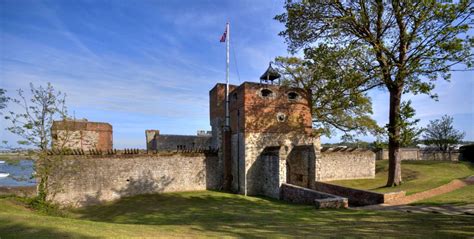 Upnor Castle (Upnor) - Visitor Information & Reviews