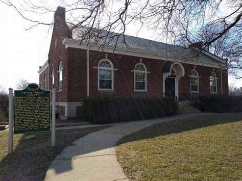 Lapeer Public Library Historical Marker