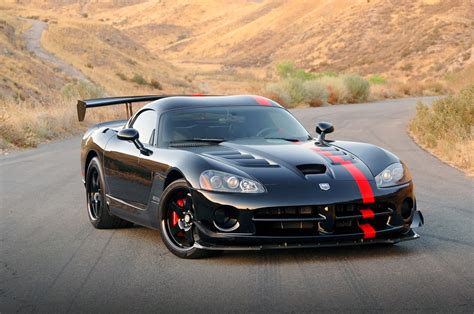 Fast Cars: Dodge Viper - Sports Car - Custom Images