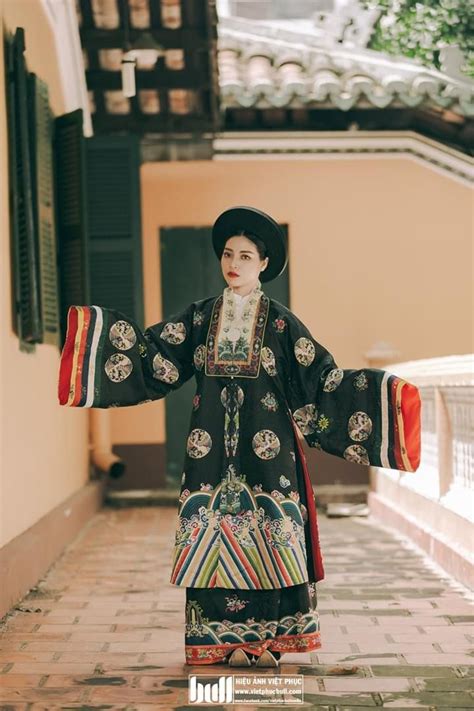 Pin de ahsatan en Southeast Asian traditional clothing