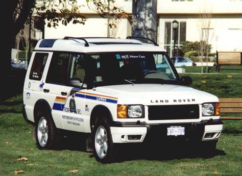 RCMP 2003 Landrover Discovery | Police cars, Commercial vehicle ...