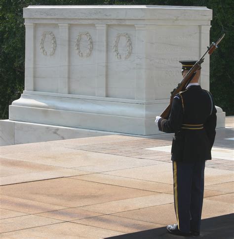 File:Tomb of the Unknown Soldier 8.jpg