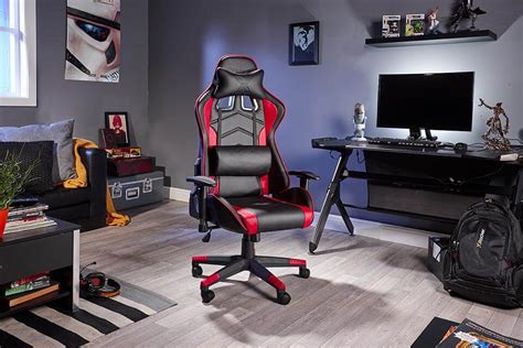 Why Using the Right Gaming Room Furniture Helps You Win? - PlayDeb