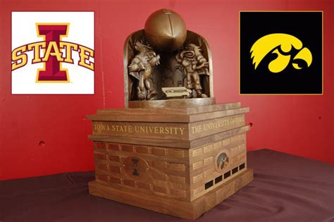 Predict winner of Iowa – Iowa State football game, win a prize ...