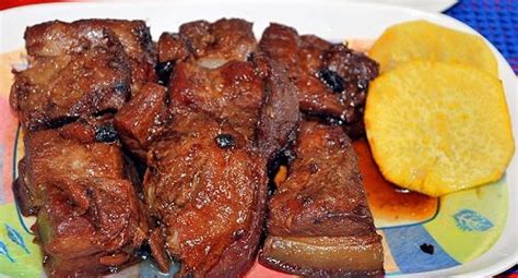 Pinoy Favorite Recipes: Humba Recipe (Braised Pork Belly with Sugar)