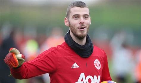 Man Utd transfer news: David De Gea expected to snub PSG, Juventus ...