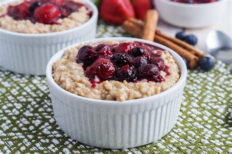 Irish Porridge with Berry Compote - Tara's Multicultural Table