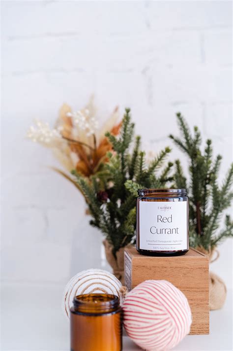 Holiday and Christmas product photoshoot: Earthside Candle Co