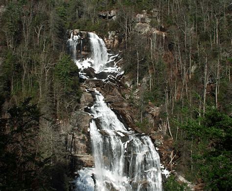 Waterfalls of Jocassee - Eclectic Sun Paddlesports @ Lake Jocassee