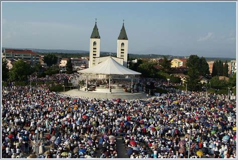 Anniversary of Apparitions in Medjugorje (25 years, 1981 - 2006) - Medjugorje WebSite
