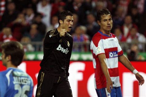 [VIDEO] Real Madrid - Granada: Highlights from Real Madrid's 2-1 La ...