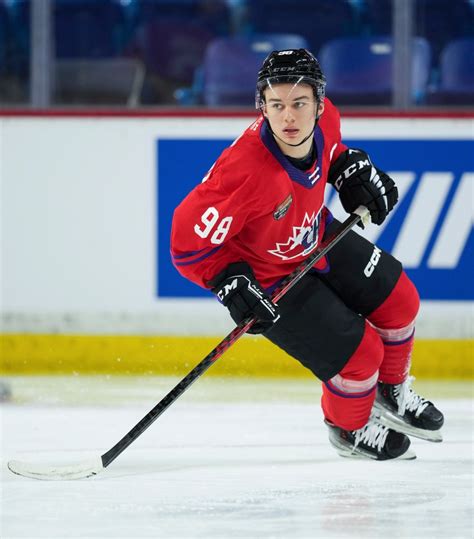 Meet Connor Bedard, the NHL Draft No. 1 pick, 17, who rejected ...