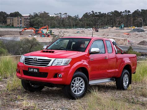 2011 Toyota Hilux Extra Cab Specs & Photos - autoevolution