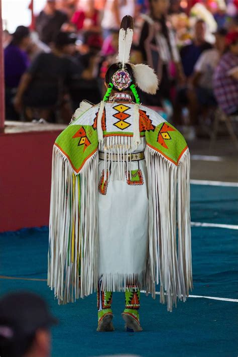 Pow Wow dancers - 2014 © Christopher Martin | Pow wow, Native american ...