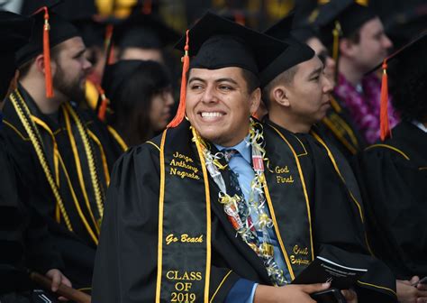 Graduation 2019 photos: Cal State Long Beach kicks off busy ...