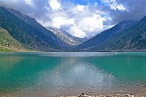 DISCOVER PAKISTAN: Saif-ul-Malook (KPK) : The Lake of Fairies