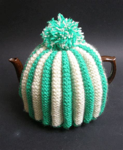 VINTAGE HAND-KNITTED 100% WOOL TEA COSY | Knitted tea cosies, Tea cosy, Knitting for charity