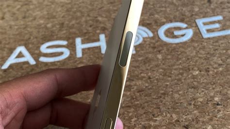 The gold iPhone 12 Pro is just so darn pretty – Hands-on - SlashGear