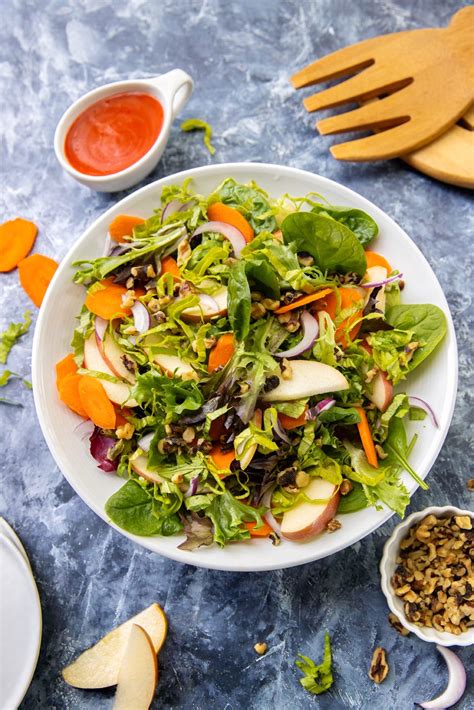 Mustard Greens Salad with Apples and Pecans (or Walnuts)