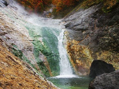 10 Must-Visit Hot Springs in Hokkaido | tsunagu Japan