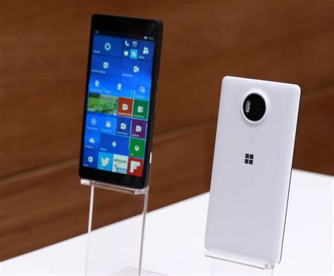 Microsoft Lumia 950 XL Taking Orders - Release December 11