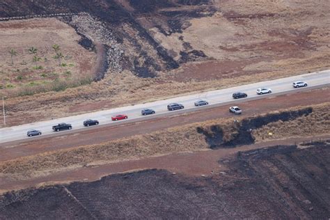 Some in Lahaina Say Maui Fires Reached Them Before Evacuation Orders - The New York Times