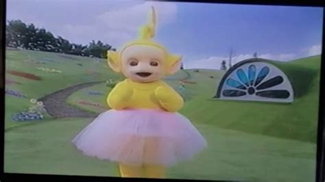 Laalaa Dances With Her Ball Teletubbies Wiki Fandom