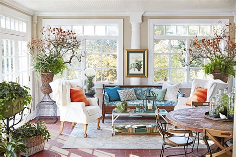 Inside a Quaint Connecticut Cottage That's Decorated for Fall All Year ...