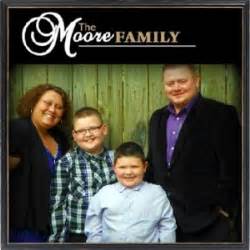 Hire The Moore Family - Gospel Music Group in Catlettsburg, Kentucky