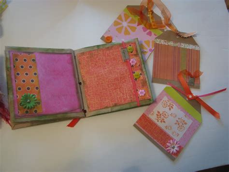 Paper Bag Scrapbook Instructions - FeltMagnet