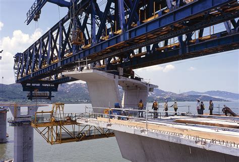 Bridge Erection & Construction Systems | STRUCTURAL TECHNOLOGIES