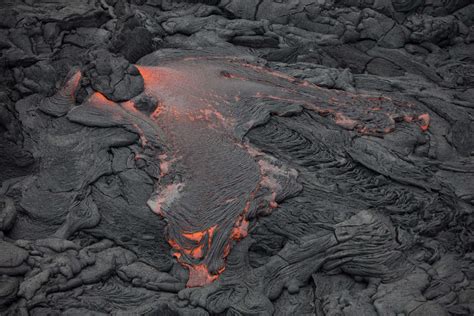 Kilauea Volcano Hawaii: 9 Photos of Molten Lava Destruction | TIME