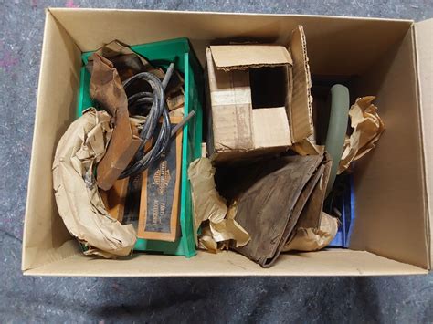 Lot 168H – Box of Harley WLA WW2 misc parts | VanderBrink Auctions