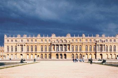 Palace of Versailles | History & Facts | Britannica.com