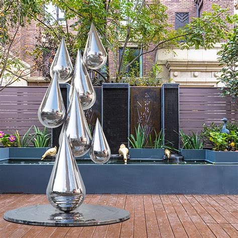 Modern Art Stainless Steel Water Drop Sculpture