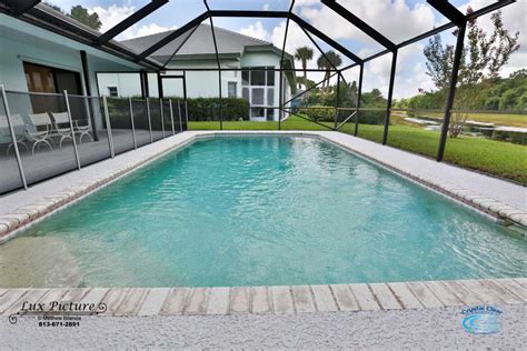 Pool Maintenance in Wellington Florida - Crystal Clear Aquatics Pool & Spa Services