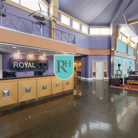 Royal Hotel Edmonton Airport, Trademark Collection by Wyndham | Leduc AB