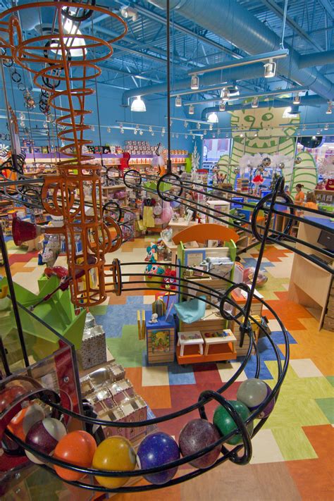 CREATIVE KIDSTUFF - Alliiance | Toy store design, Playground design ...