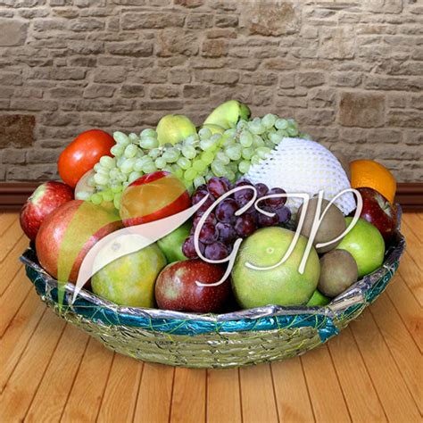 Delicious and Healthy Fruit Basket