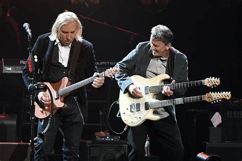 Why Guitarist Steuart Smith Is Still Not a Member of Eagles